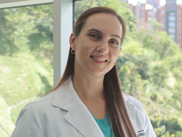 Resultados de la Dra. Gloria Salazar: Excelencia y Confianza en Oftalmología